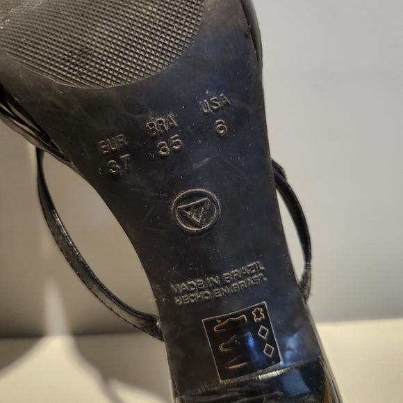 Cute Vintage Black Aldo Heel - Picture 5 of 5